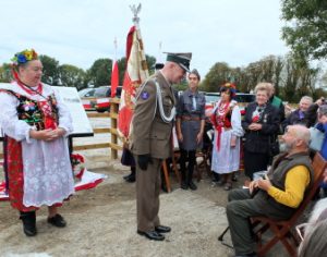 Col. Malec speaks to David Mead