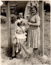 Elzunia Oleszkiewicz with parents Anatol and Halinka; Site 3 1958