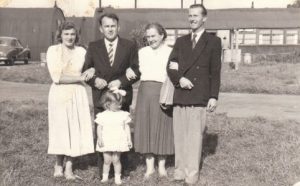 Wesolowski and Oleszkiewicz families at Site 3